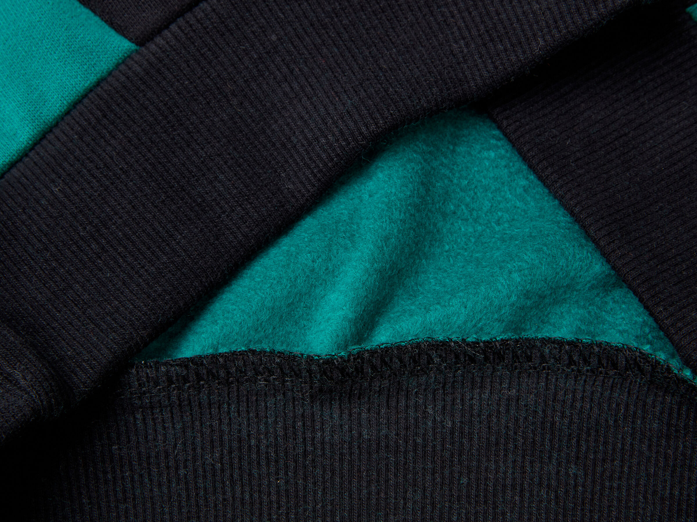 SWEATER W/HOOD Niño image number 3